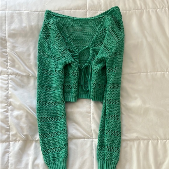 Hollister Green Knit Top - Picture 2 of 4